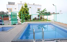 Green Apple Resorts